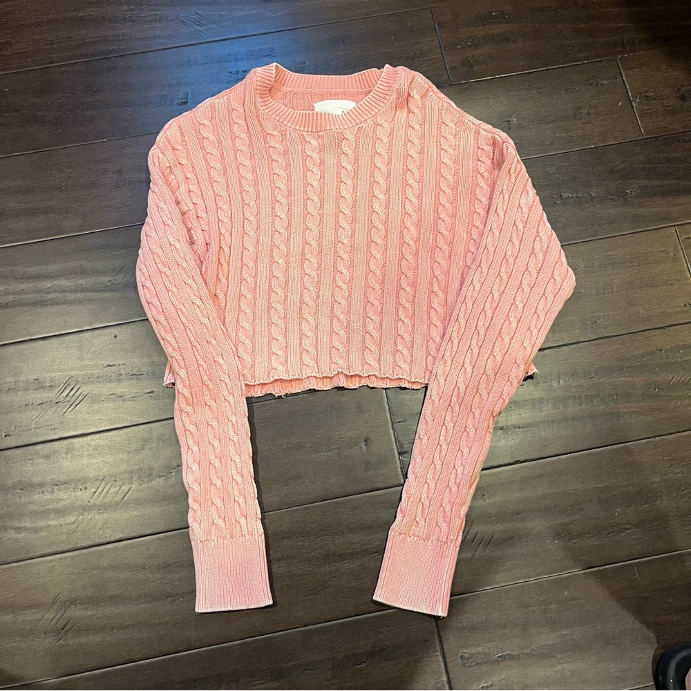 Aerie cable knit sweater